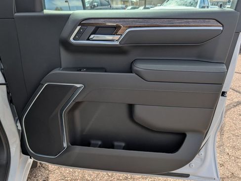 New 2026 GMC Sierra 1500 SLE AWD/4WD image 29