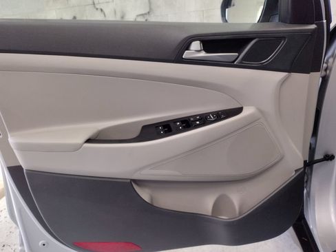 Used 2018 Hyundai Tucson SEL FWD image 17
