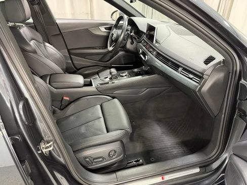 Used 2018 Audi A4 2.0T Prestige w/ Prestige Package AWD/4WD image 7
