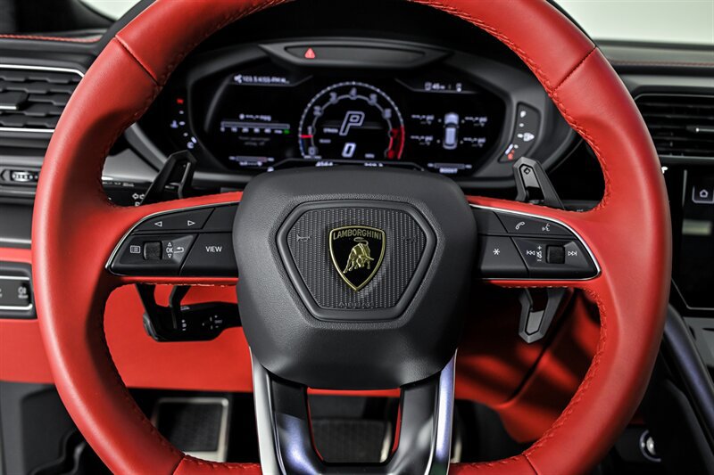 Used 2023 Lamborghini Urus S AWD/4WD image 37