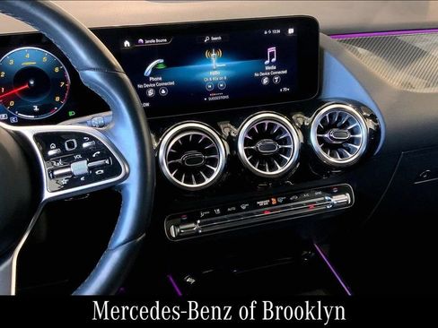 Used 2023 Mercedes-Benz GLA 250 4MATIC image 10