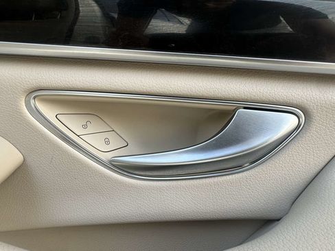 Used 2018 Mercedes-Benz S 450 Sedan image 32