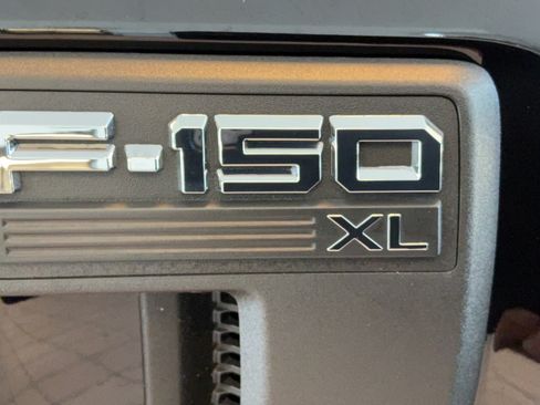 Used 2022 Ford F150 XL w/ Equipment Group 101A High AWD/4WD image 42