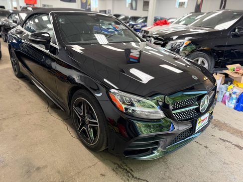 Used 2020 Mercedes-Benz C 300 4MATIC Cabriolet image 2