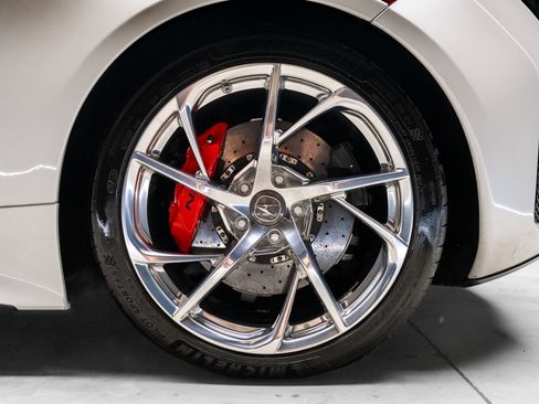 Used 2017 Acura NSX AWD/4WD image 28
