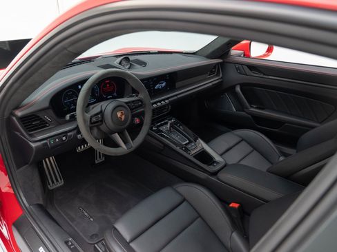 Certified 2025 Porsche 911 Carrera 4 GTS image 4