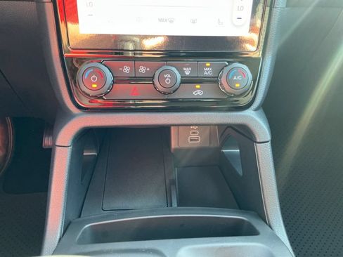 New 2026 Ford Ranger XLT w/ Equipment Group 301A High RWD image 19