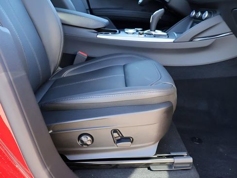 New 2025 Alfa Romeo Stelvio Sprint AWD/4WD image 12