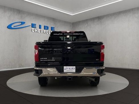 New 2026 Chevrolet Silverado 2500 LT w/ All Star Edition AWD/4WD image 4