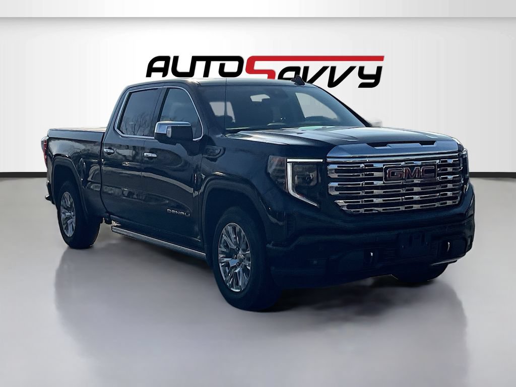 Used 2023 GMC Sierra 1500 Denali w/ Technology Package AWD/4WD image 1