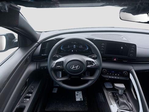 New 2026 Hyundai Elantra Sport w/ Cargo Package FWD image 15