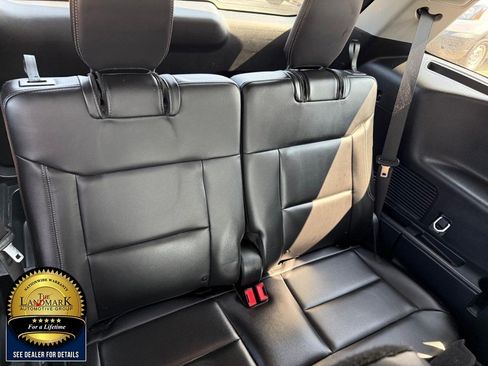 Certified 2023 Ford Explorer XLT w/ Equipment Group 202A AWD/4WD image 17