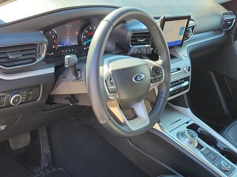 Certified 2023 Ford Explorer XLT w/ Equipment Group 202A AWD/4WD image 7