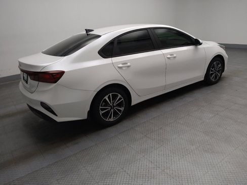 Used 2022 Kia Forte LXS image 10