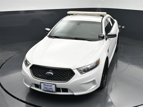 Used 2015 Ford Taurus Police Interceptor AWD image 19