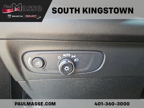 Used 2023 Buick Envision Essence w/ Sport Touring Package AWD/4WD image 10