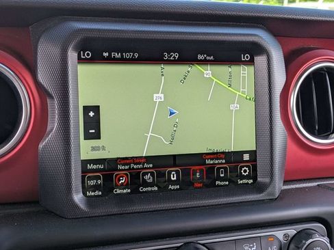 Used 2023 Jeep Gladiator Rubicon w/ LED Lighting Group AWD/4WD image 21