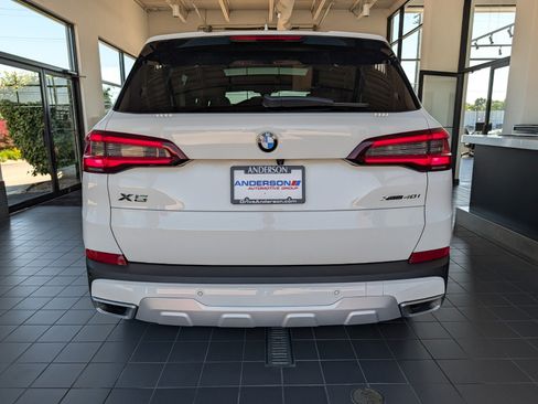 Used 2021 BMW X5 xDrive40i w/ Premium Package AWD/4WD image 3