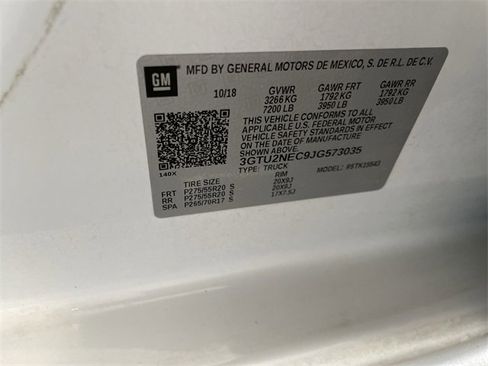 Used 2018 GMC Sierra 1500 SLT w/ SLT Premium Package image 28