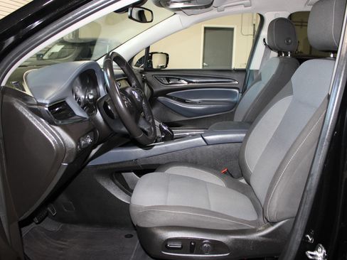 Used 2021 Buick Enclave Preferred FWD image 10