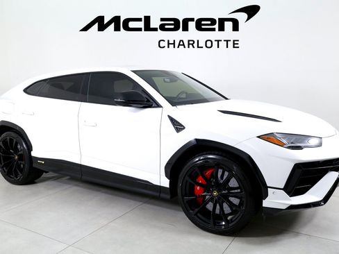 Used 2023 Lamborghini Urus S AWD/4WD image 2