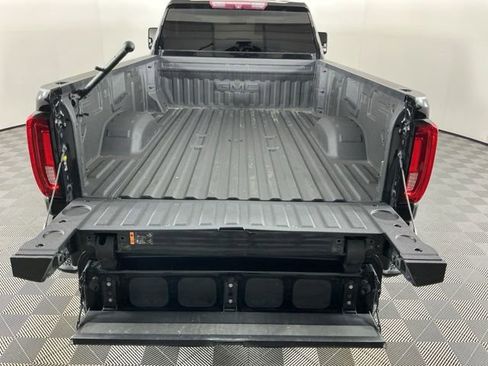 Used 2020 GMC Sierra 3500 SLT w/ Gooseneck/5TH Wheel Package AWD/4WD image 8