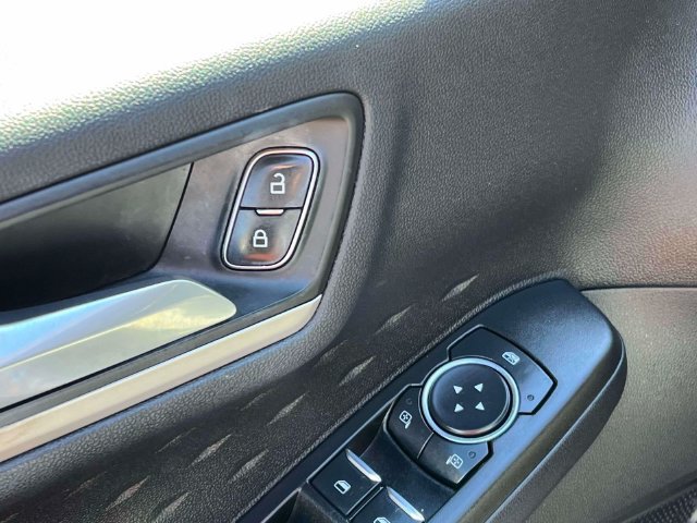Certified 2020 Ford Escape SE FWD image 27