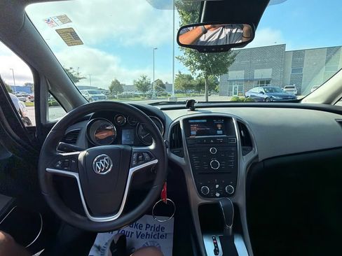 Used 2014 Buick Verano Convenience FWD image 19
