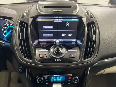 Used 2014 Ford Escape Titanium w/ Equipment Group 401A image 17