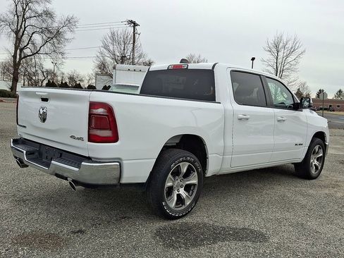 Used 2024 RAM 1500 Laramie image 12