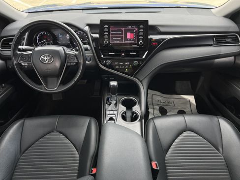 Used 2023 Toyota Camry SE w/ Convenience Package image 15