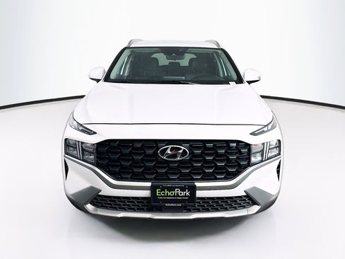 Used 2023 Hyundai Santa Fe SEL FWD image 2