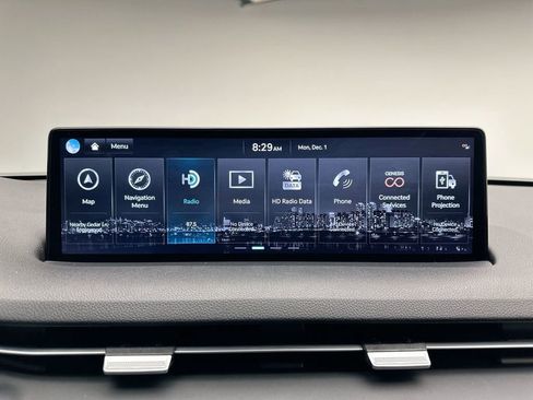 Used 2023 Genesis GV70 2.5T Select w/ Select Package image 14