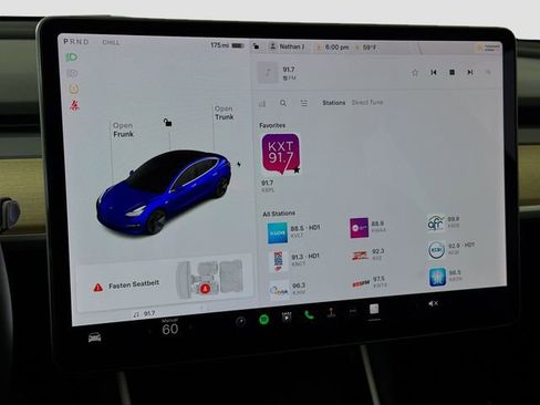 Used 2020 Tesla Model 3 Standard Range RWD image 15