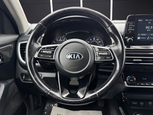 Used 2021 Kia Seltos EX AWD/4WD image 11