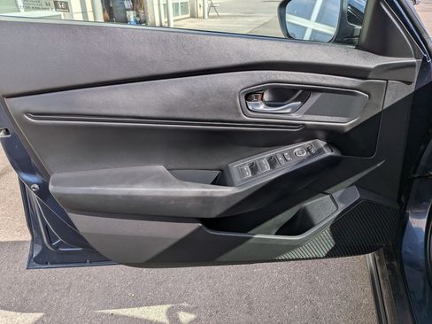 Used 2025 Honda Accord SE image 15