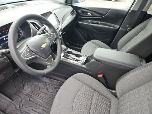 Used 2024 Chevrolet Equinox LT FWD image 23