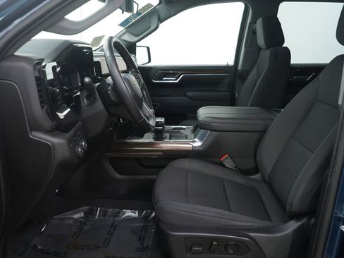 Used 2023 Chevrolet Silverado 1500 RST image 15