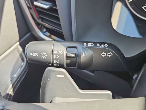 Used 2022 Nissan Rogue SL w/ SL Premium Package image 24