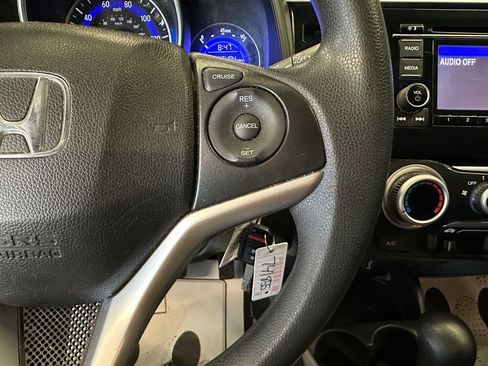 Used 2019 Honda Fit LX image 12