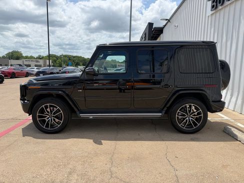 Used 2022 Mercedes-Benz G 550 image 3