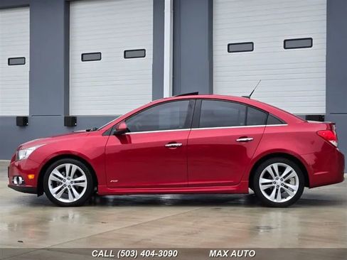Used 2013 Chevrolet Cruze LTZ w/ Enhanced Safety Package image 5