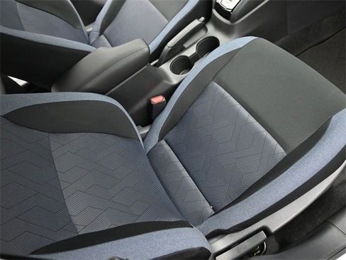 New 2025 Nissan Versa SV w/ Trunk Package image 33