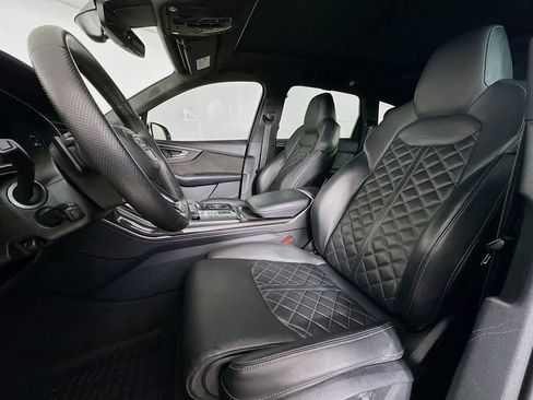 Used 2021 Audi SQ7 Premium Plus w/ Executive Package image 12