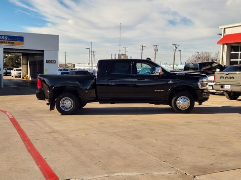 New 2026 RAM 3500 Limited image 7