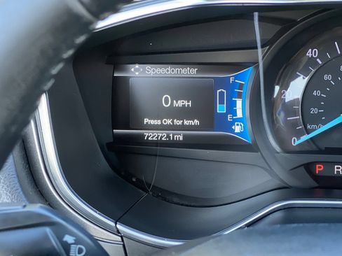 Certified 2018 Ford Fusion Energi SE FWD image 26