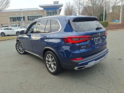 Used 2021 BMW X5 xDrive40i image 2