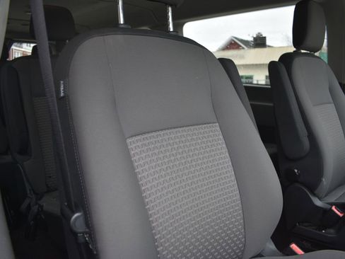 Used 2024 Ford Transit 350 XLT image 26