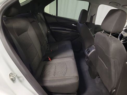 Used 2019 Chevrolet Equinox LT image 24