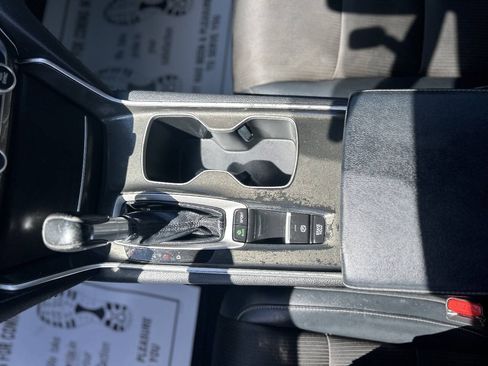 Used 2018 Honda Accord Sport image 14